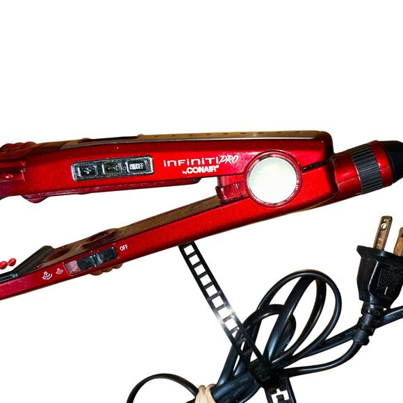 CONAIR Nano Silver Ionic Hair Steam Straightener 1-1/2" High Temp - Picture 2 of 7